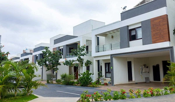 Featured Image of Modern Houses