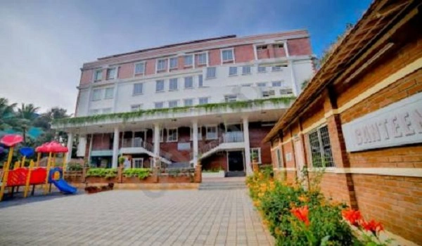 Featured Image of Schools Purva park royale